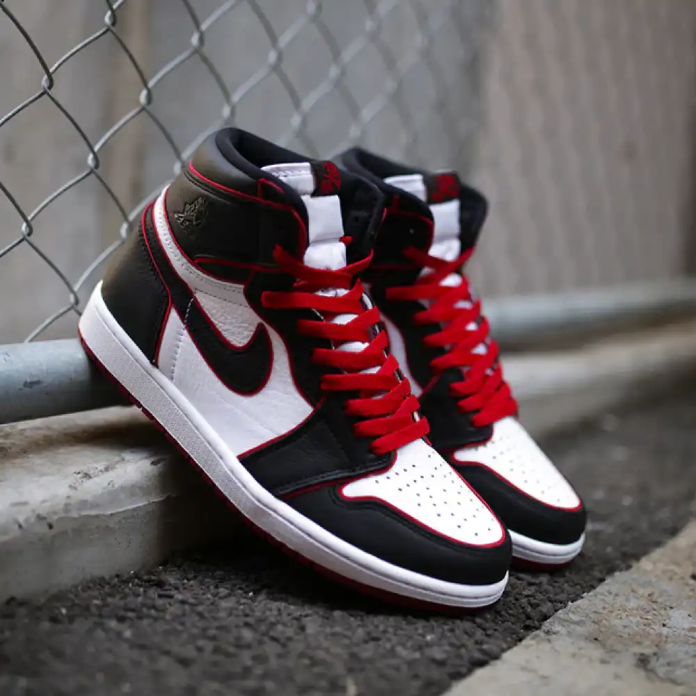 Product image of Air Jordan 1 Retro High Og " Bloodline "