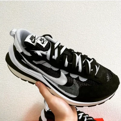 Nike Sacai X Vapor Waffle " Bla...