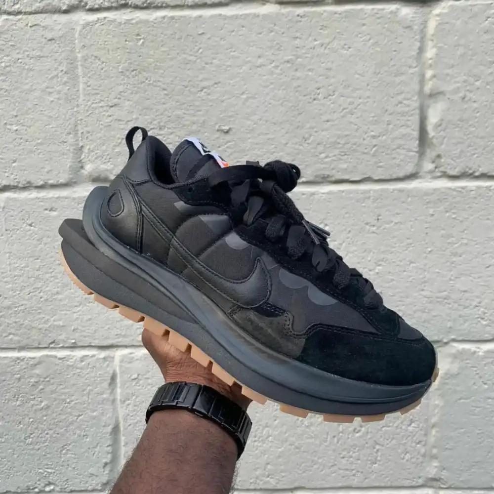 Product image of Nike Sacai X Vapor Waffle " Black Gum "