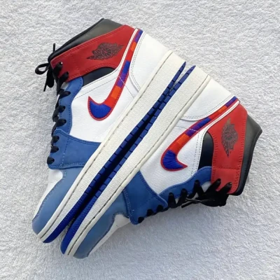 Nike Air Jordan 1 Mid " Swoosh ...