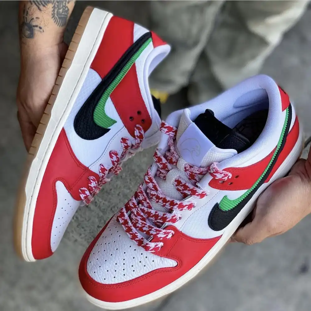 Product image of Nike Sb Dunk Low " Habibi "