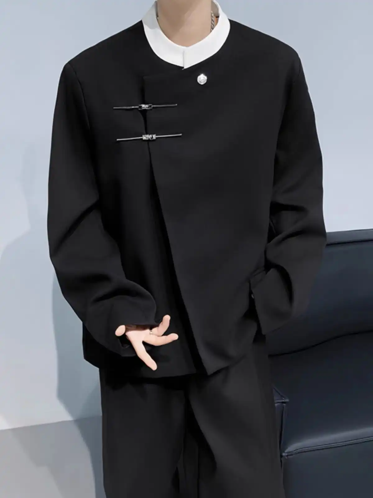 Product image of W32 Double Blade Round Neck Chinese Style Blazer