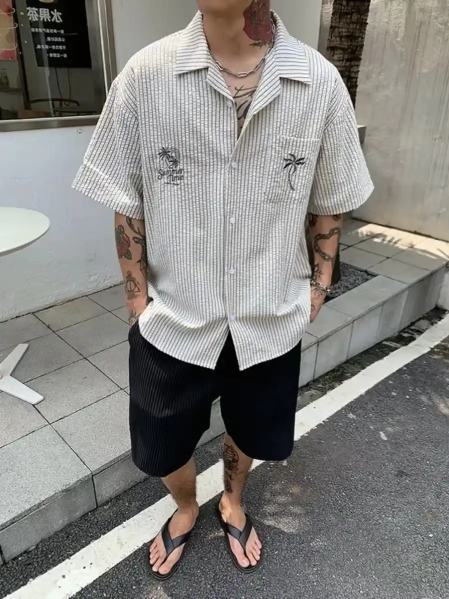 Product image of C347 Plain tree embroidery lining Half shirt