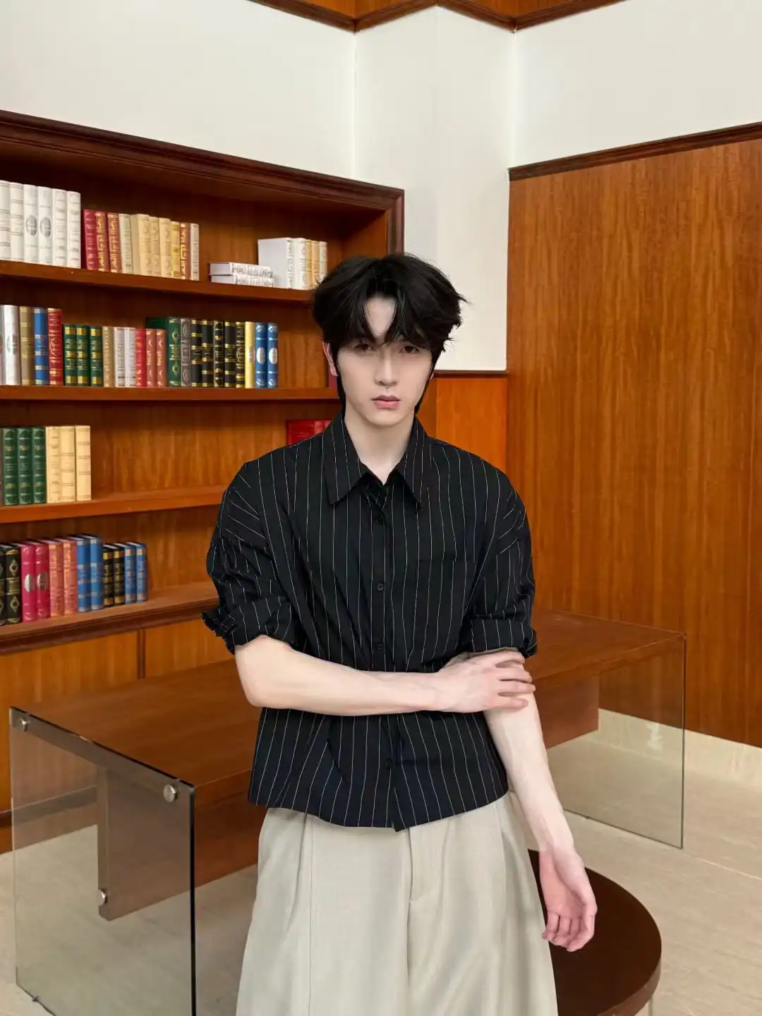 Product image of Raevolt Lining Design Full Shirt