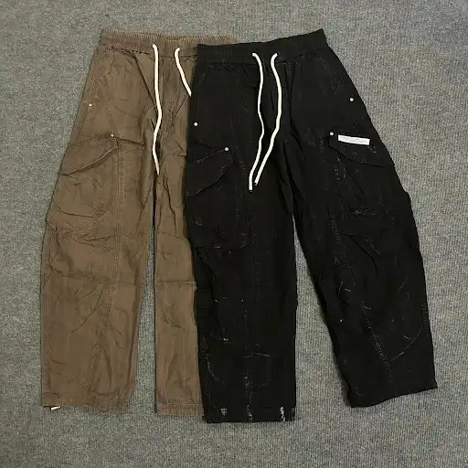 Product image of 8370 Cargo Box Twill Track Pant