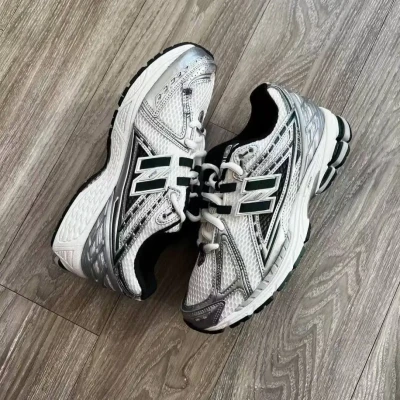 New Balance 1906r " Nightwatch ...