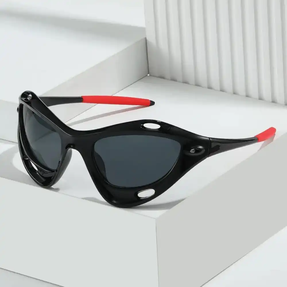 Product image of Chn Floyd Cateye Sunglass