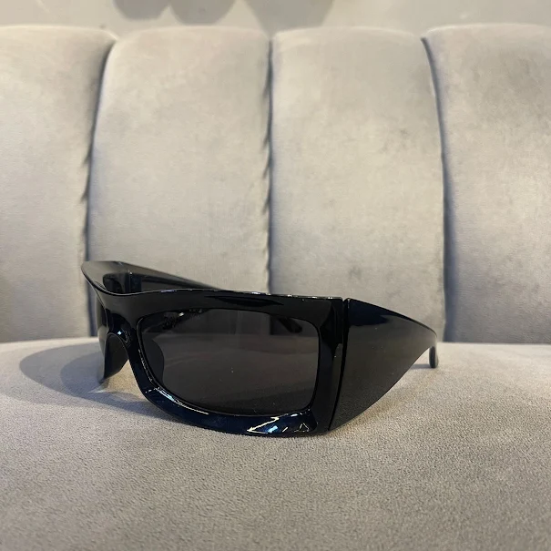 Product image of Chn Black Over Sized Square Design Glass