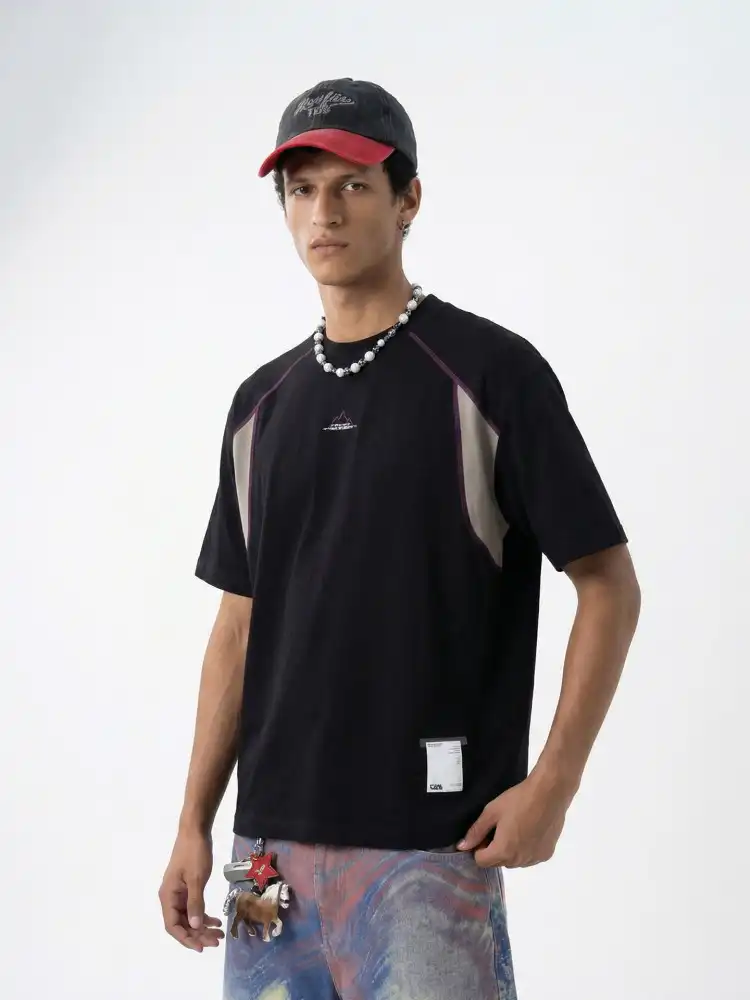 Product image of 8360 Running Quoted T-shirt