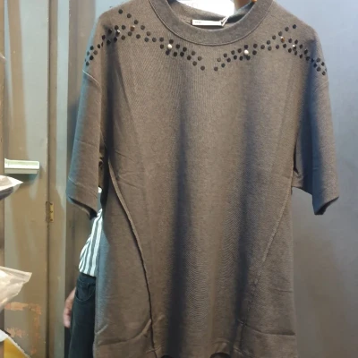 T68695 t-shirt