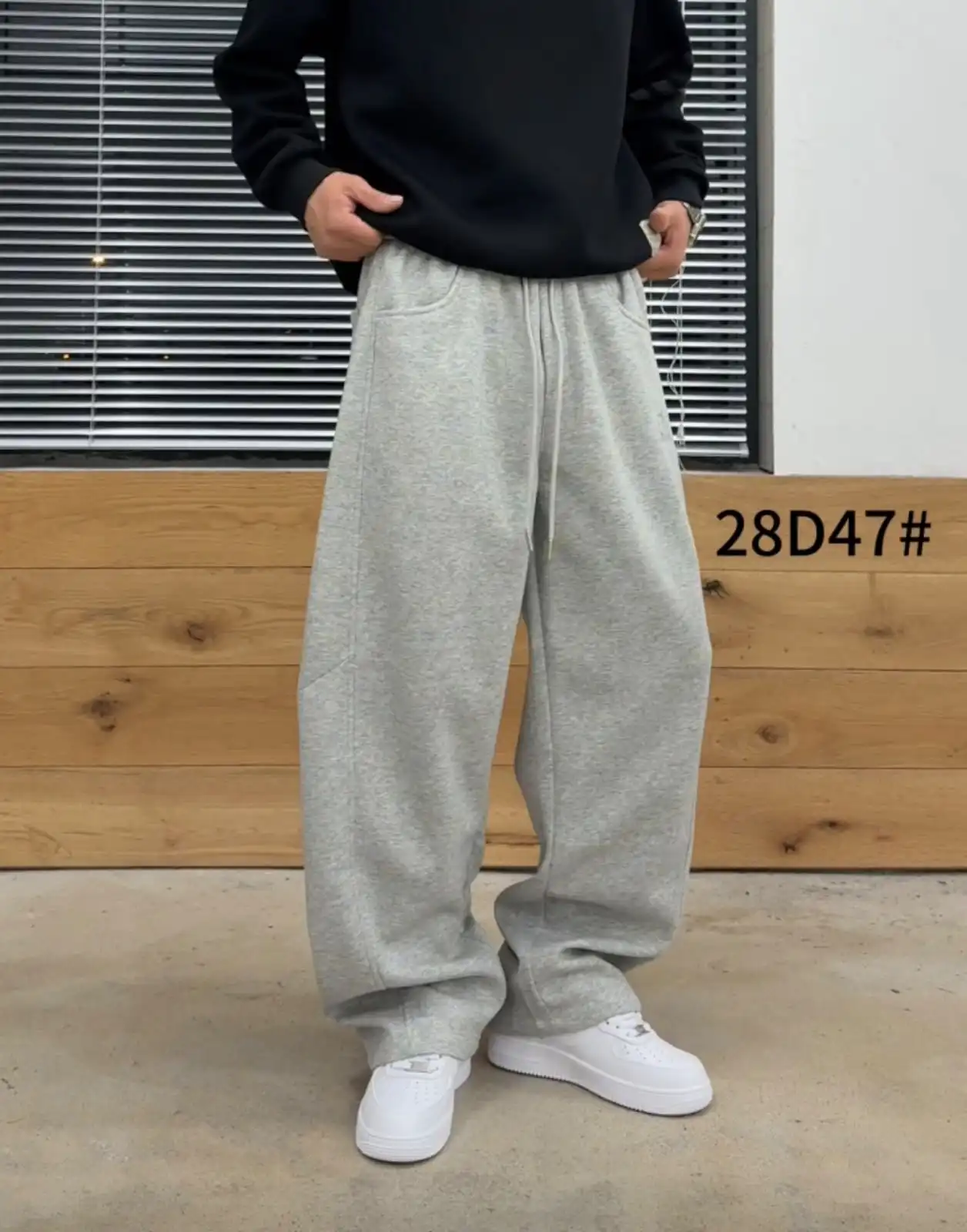 Product image of 28D47 Baggy Track