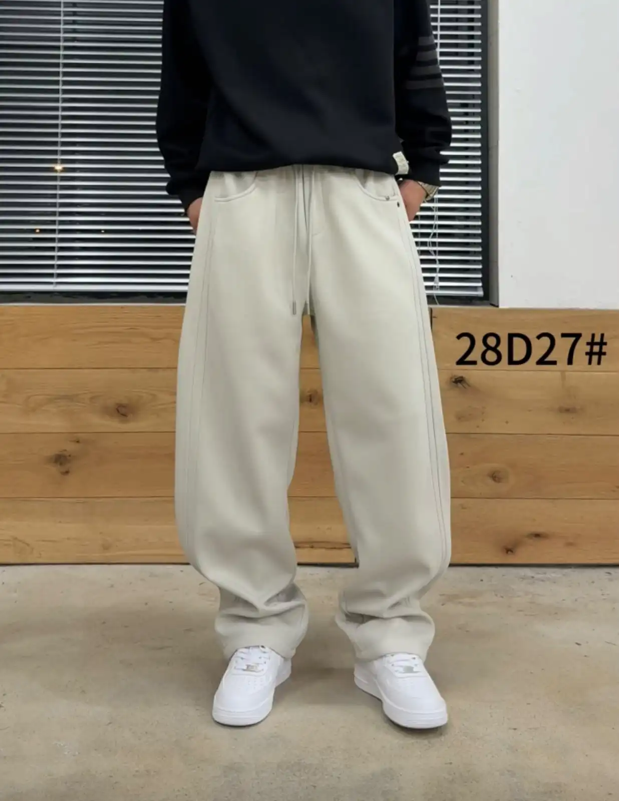 Product image of 28D27 Baggy Track