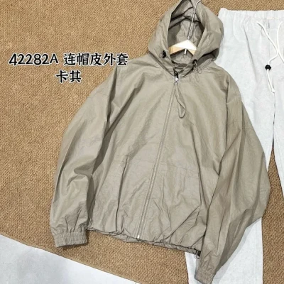 42282 Hood Jacket