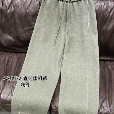A25532 Baggy Track