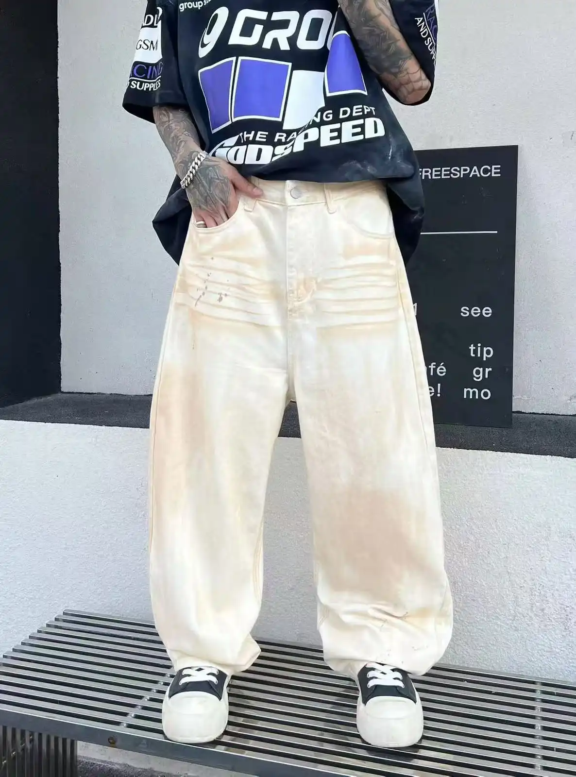 Product image of 2330 Elastic Baggy Jeans Pant