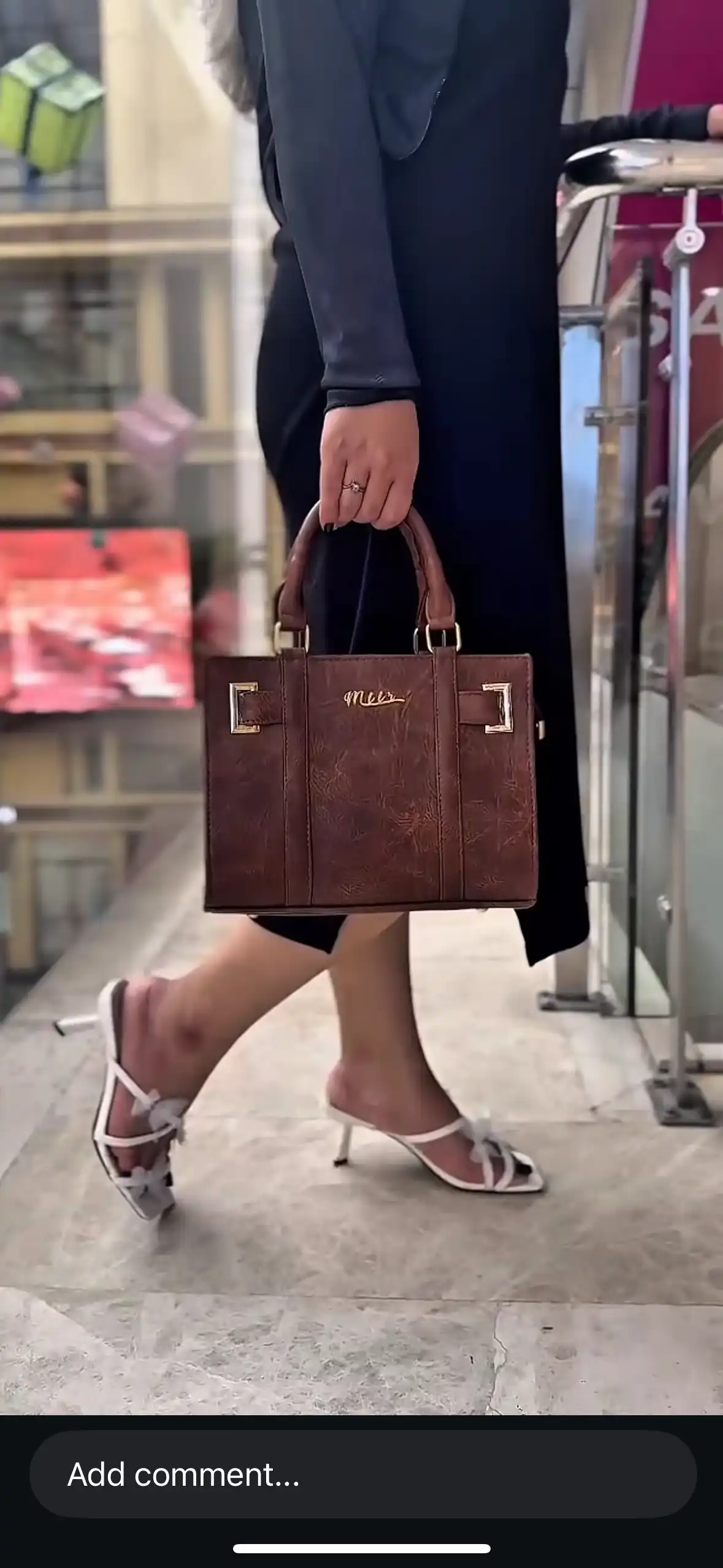 Product image of Amber brown
