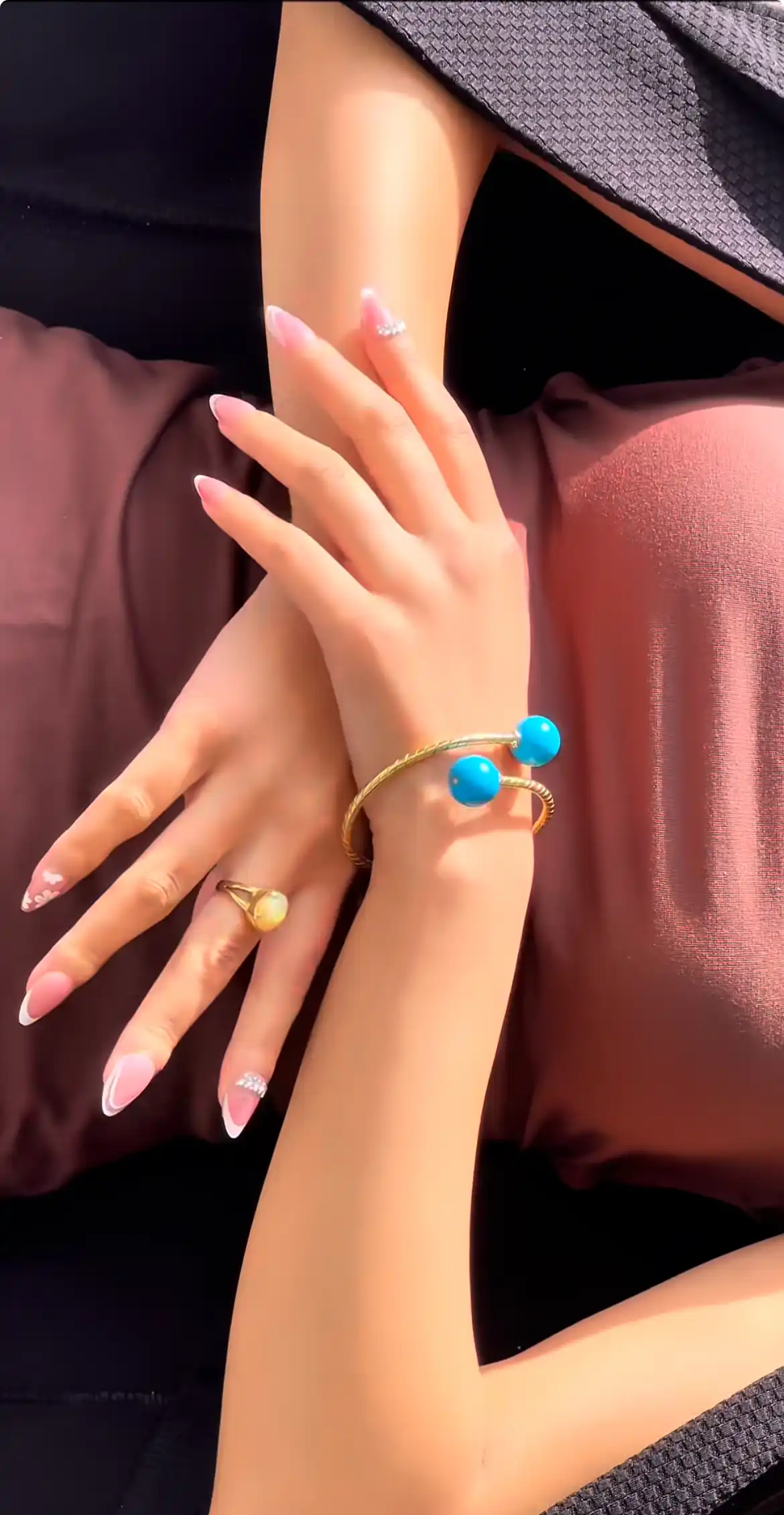 Product image of Luna Turquoise