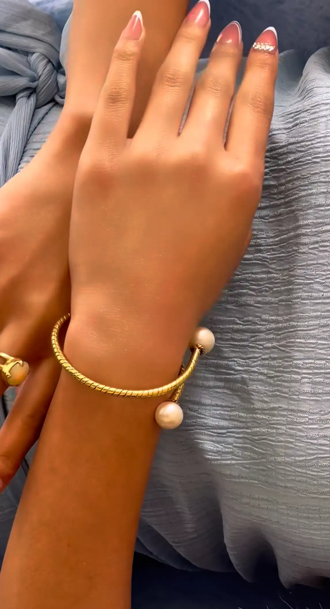 Product image of Luna Pearl
