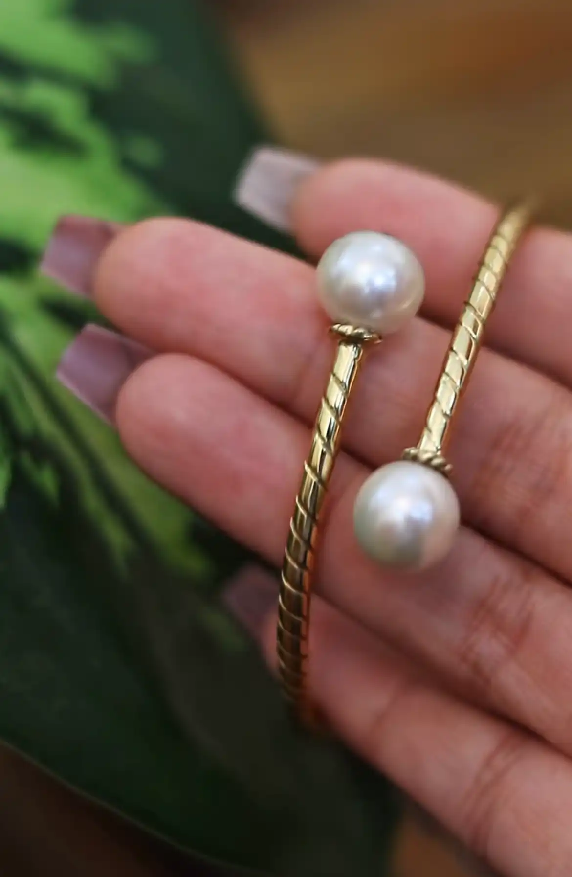 Product image of Luna Pearl