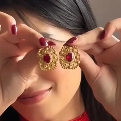 kanika earing
