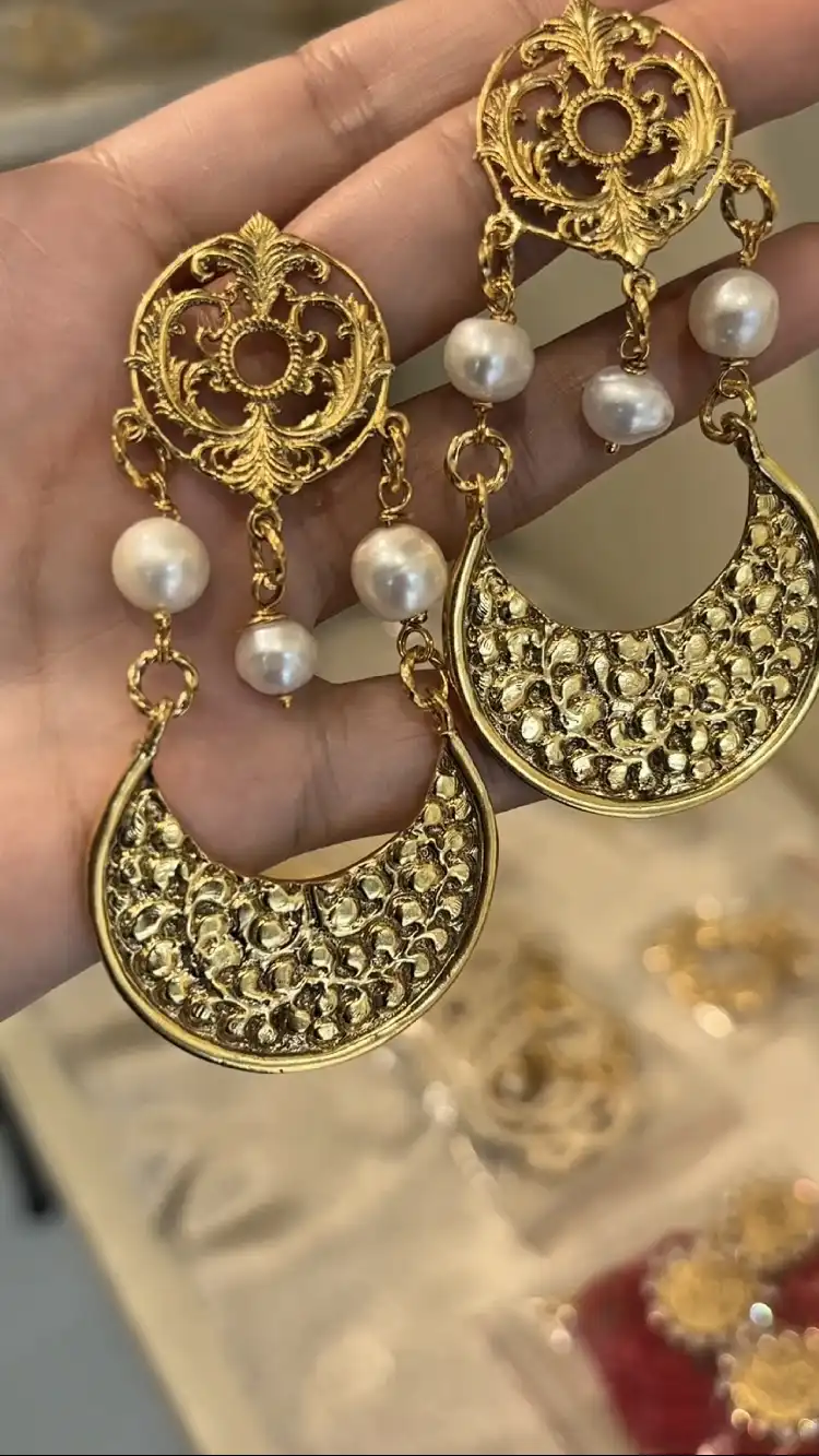 Product image of Manjari Earrings