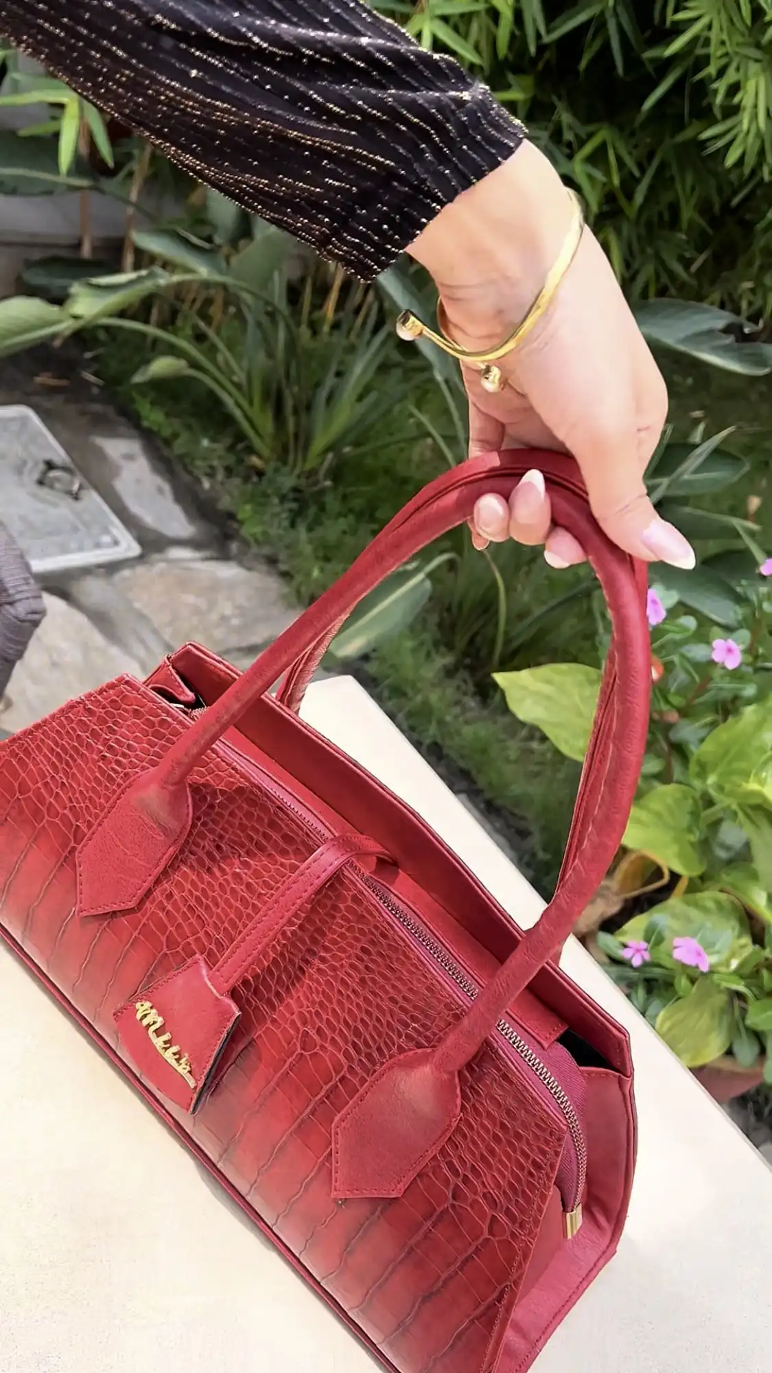 Product image of Ceci Red