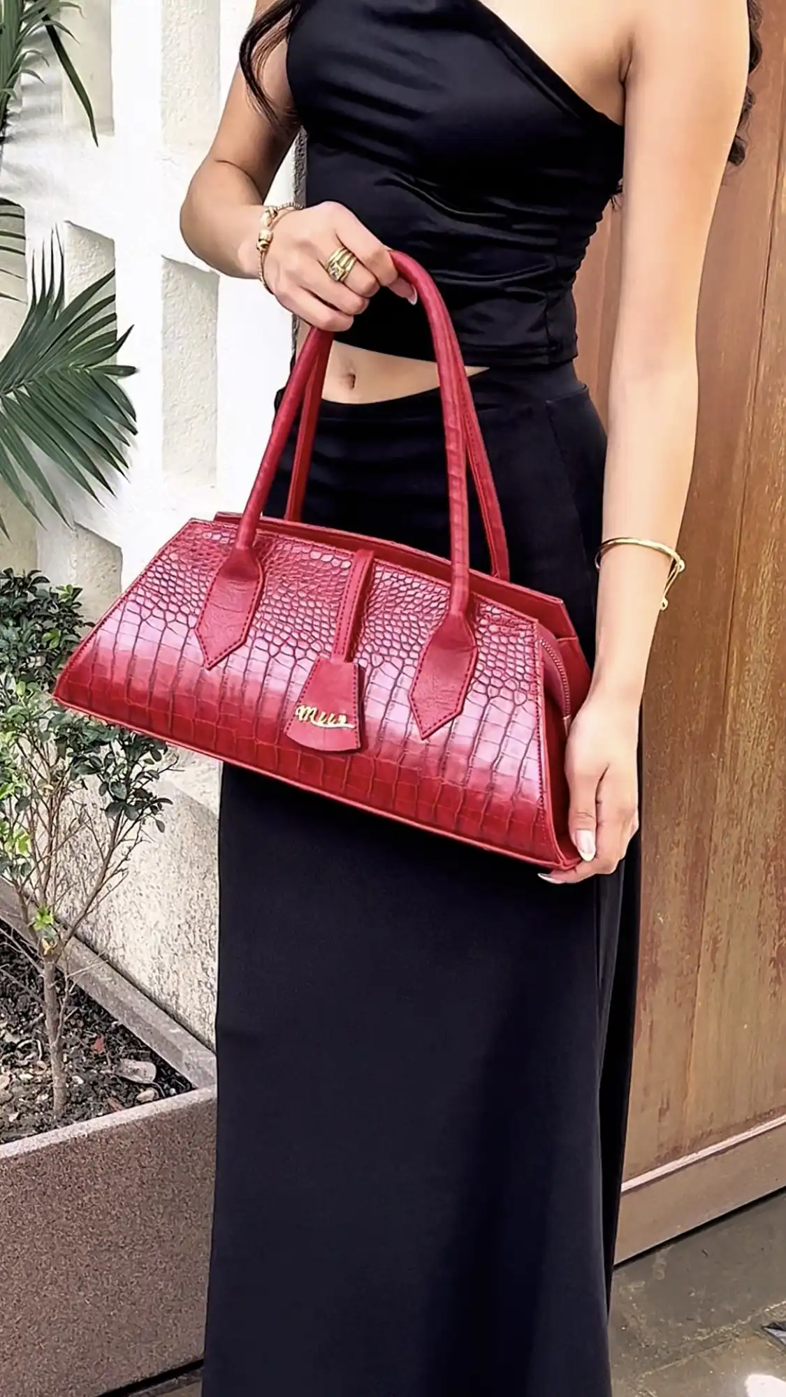 Product image of Ceci Red