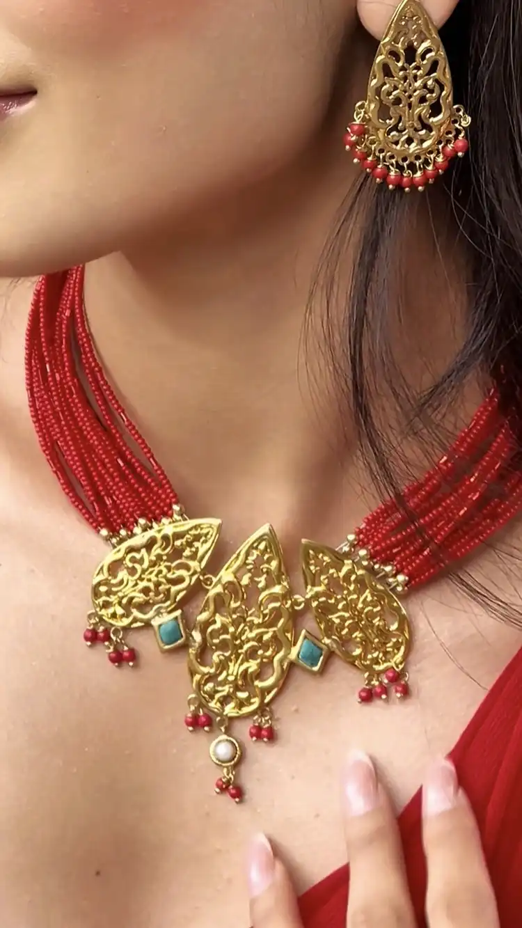 Product image of Aadhira Set (Red)