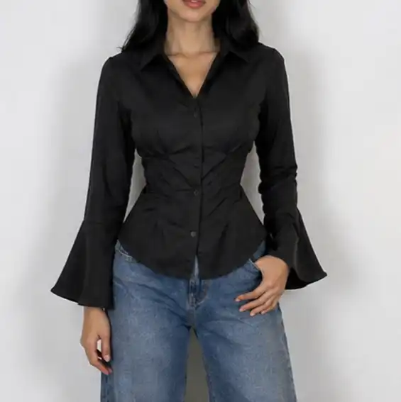Product image of Full sleeve Fitted shirt