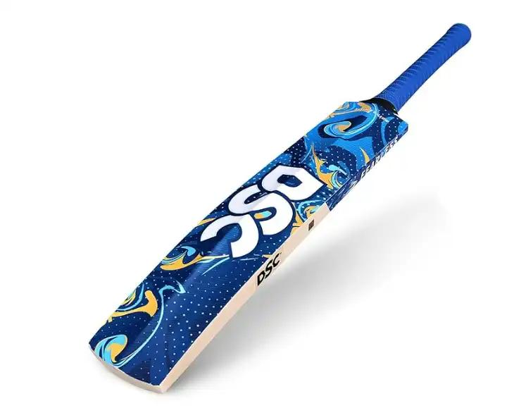Product image of DSC K/W Cricket Bat DRAKE