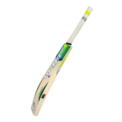 KG Cricket Bat  K/W  COSMOS