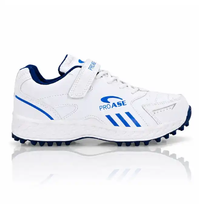 Product image of PRO ASE Cricket Shoes CG 105