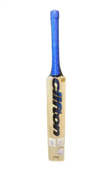 Product image of KG EW 500+ Cricket Bat
