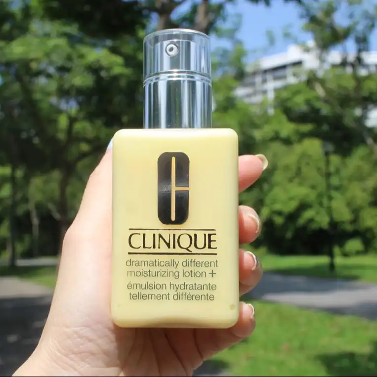 Product image of Clinique Dramatically Different Moisturizing Lotion+ 125ml