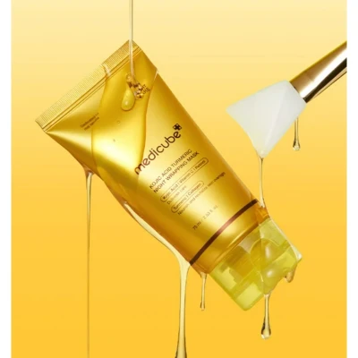 Medicube Kojic Acid Turmeric Gel Mask + FREE SILICONE APPLICATOR