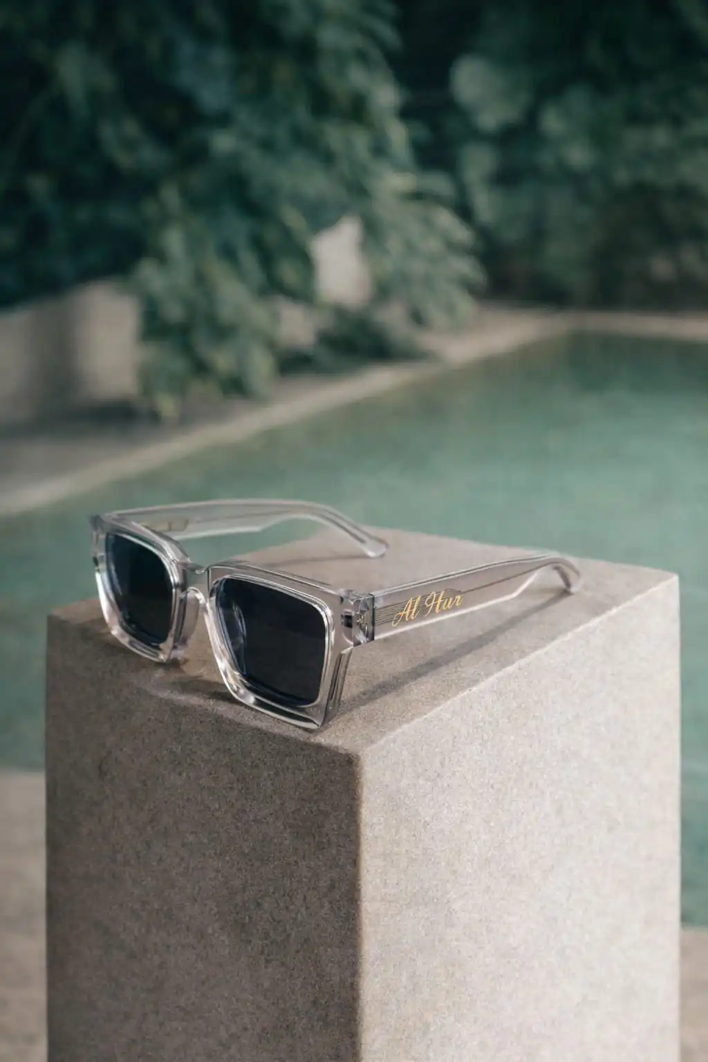 Product image of Signature (Transparent)