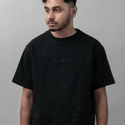 Summer's Plain T-shirt (Black)