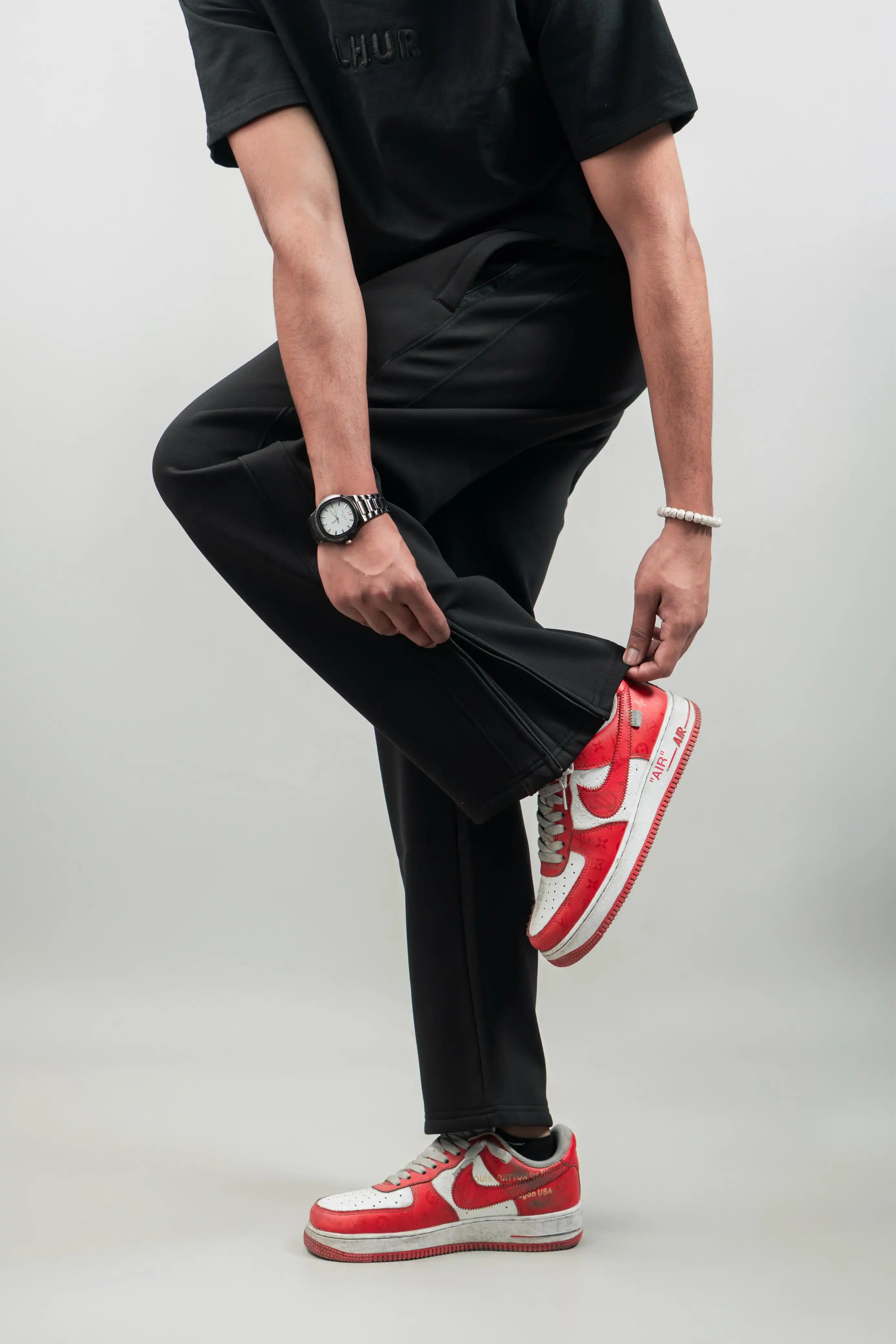 Product image of Baggy Joggers (Black)