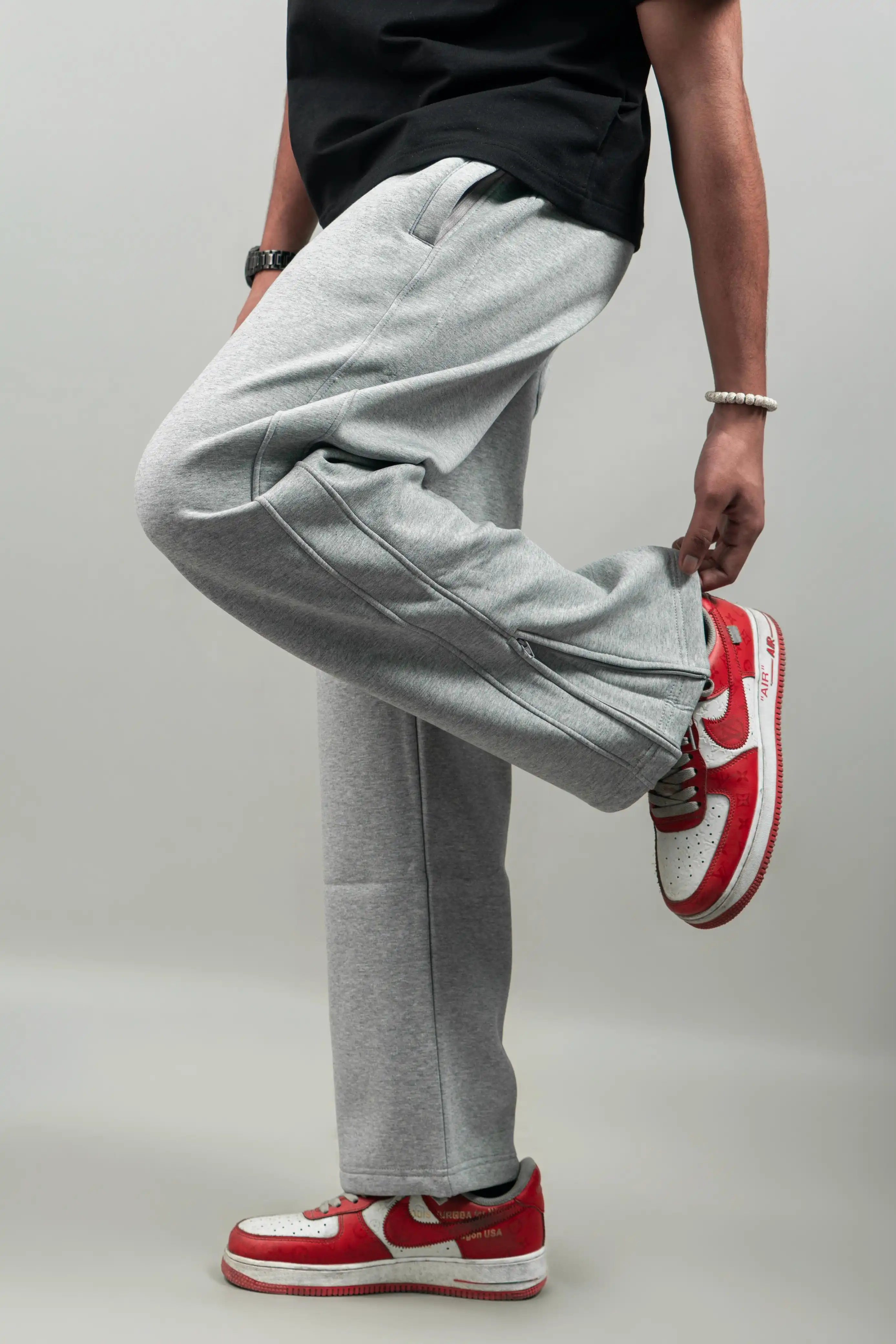 Product image of Baggy Joggers (Grey)