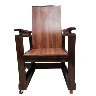 WOODMOTION MOVEABLE CHAIR