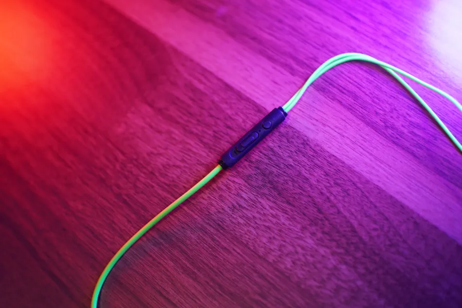 Product image of Choetech Gaming Earphone with Detachable Mic