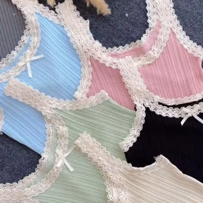 LACE DESIGN CAMI TOP