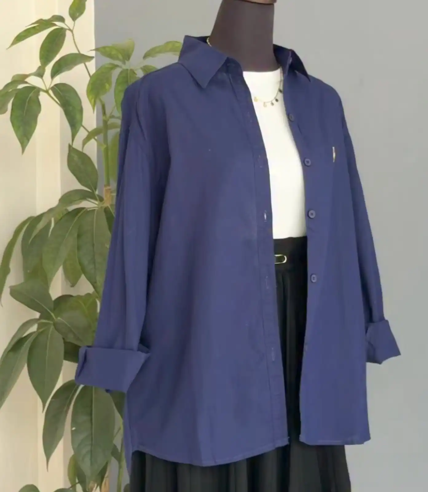 Product image of LINEN SHIRT