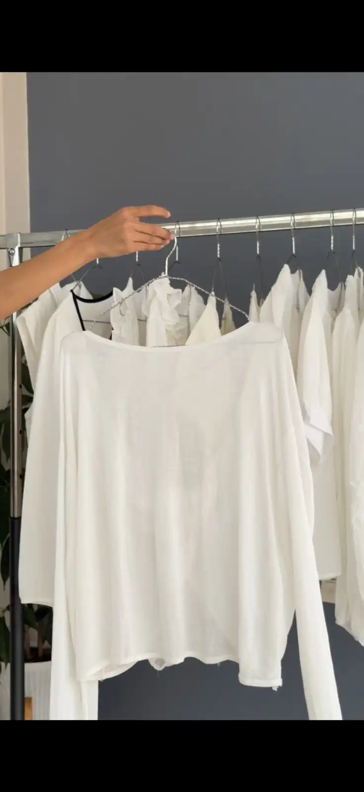 Product image of COTTON BACKLESS TOP
