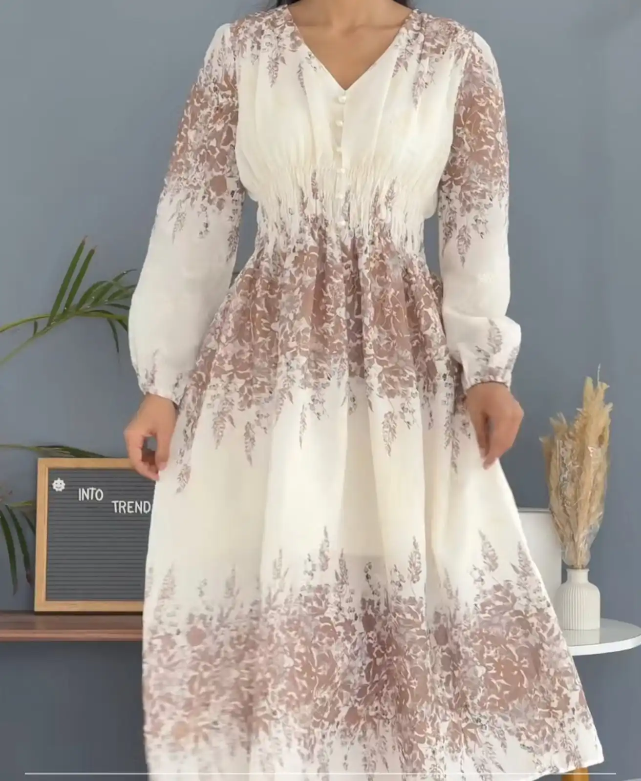 Product image of PEARL BUTTON FLOWY DRESS