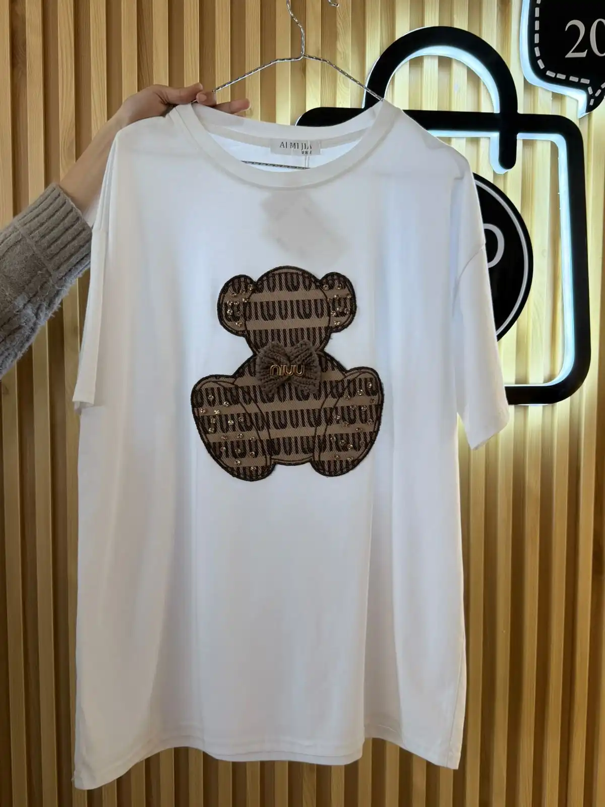 Product image of OVERSIZED BEAR PRINTED TOP