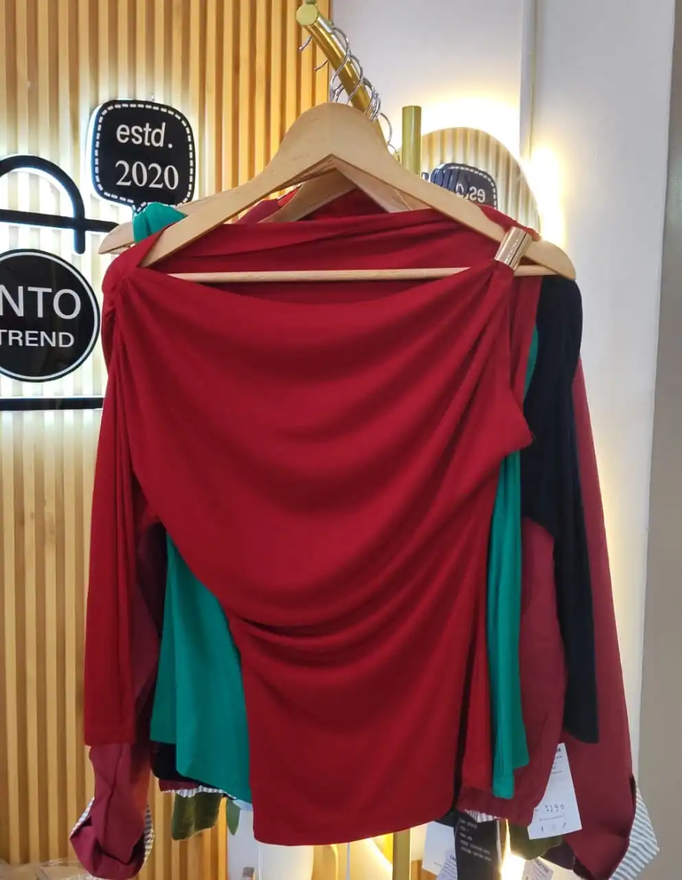 Product image of ONE SIDED SLEEVE TOP