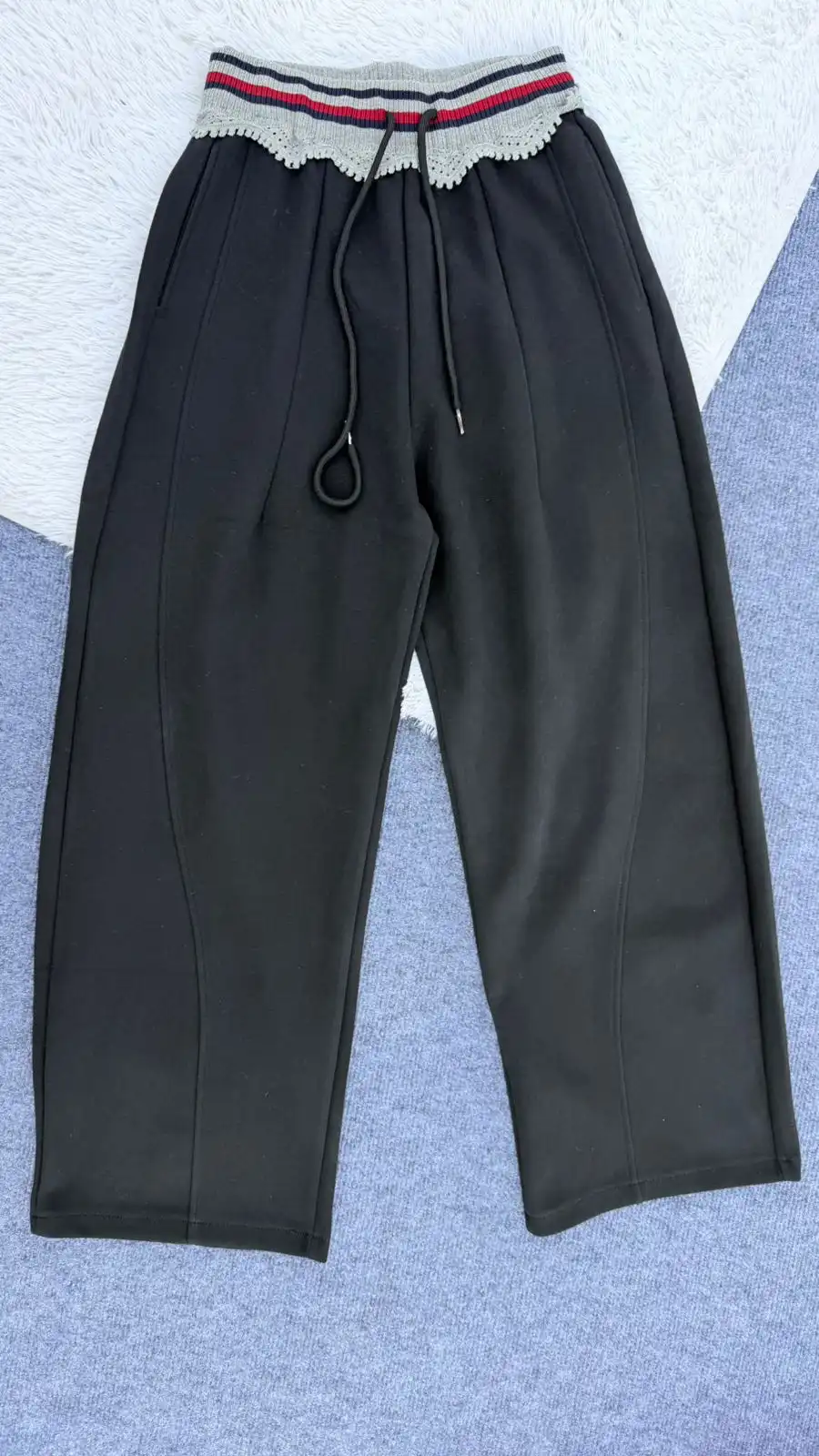 Product image of LACE ELASTIC DESIGN JOGGERS