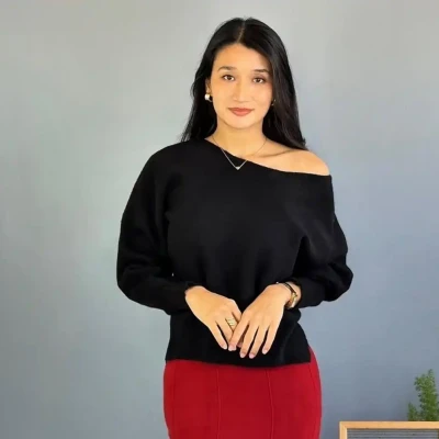 BUTTERFLY WOOLEN TOP