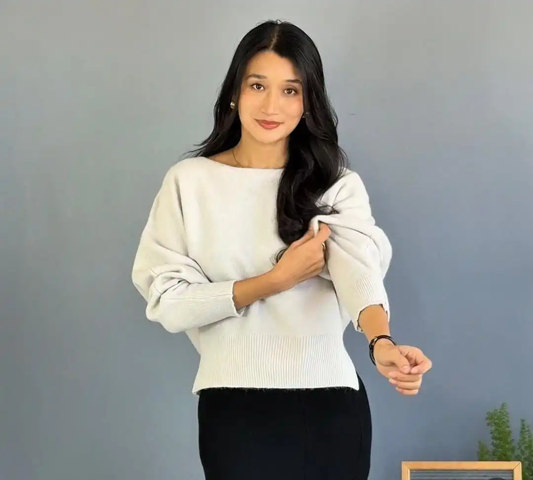 Product image of BUTTERFLY WOOLEN TOP